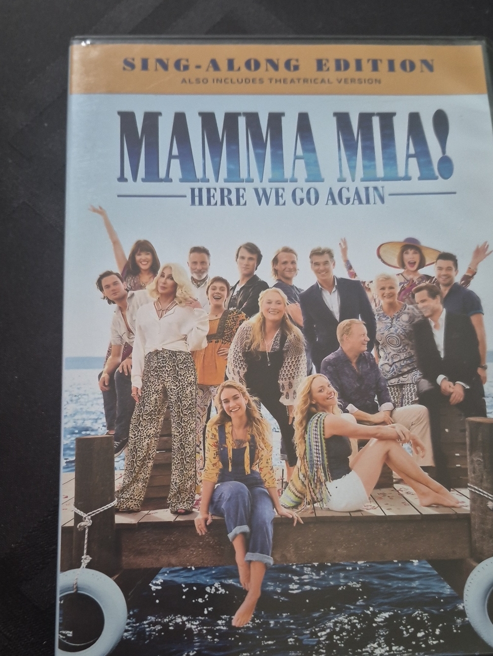 MAMMA MIA! Here We Go Again Sing-Along DVD Edition – Blue/Yellow Cover